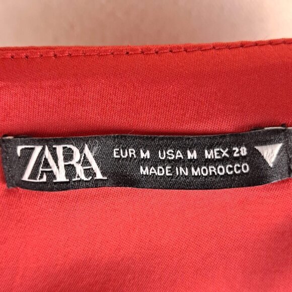 Zara Size Medium Red Satin Wrap Dress V-Neck Long Sleeve Button Details Holiday - Picture 11 of 14
